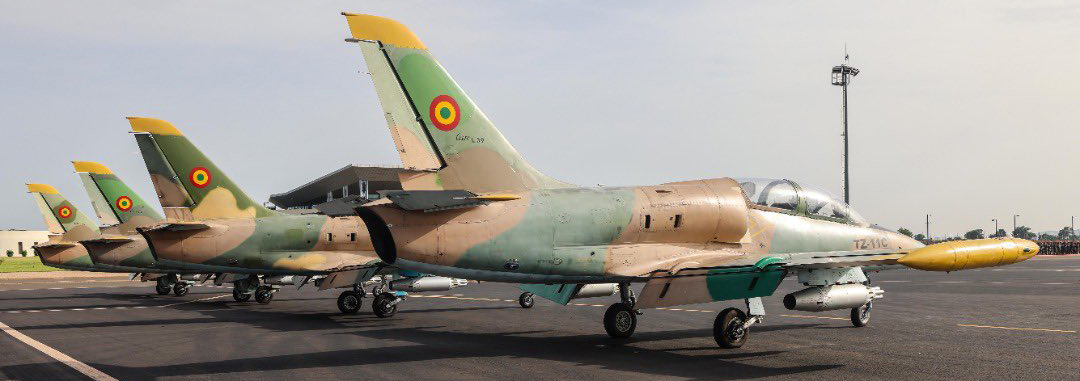 Los cuatro aparatos de ataque ligero L-39C recibidos por Malí procedentes de Rusia. (FAS de Malí).